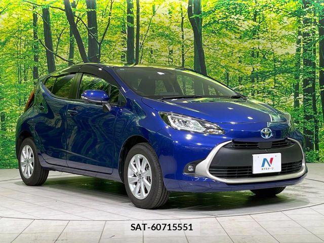 Toyota AQUA 2021-08 8334775-15