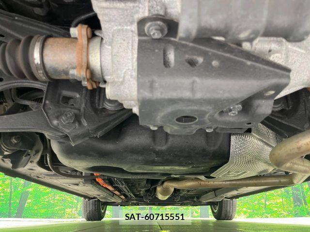 Toyota AQUA 2021-08 8334775-18