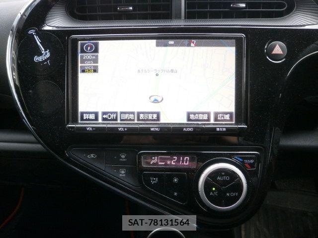 Toyota AQUA 2017-09 8334821-9
