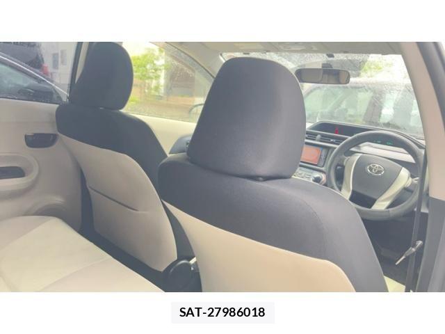 Toyota AQUA 2012-06 8334848-21