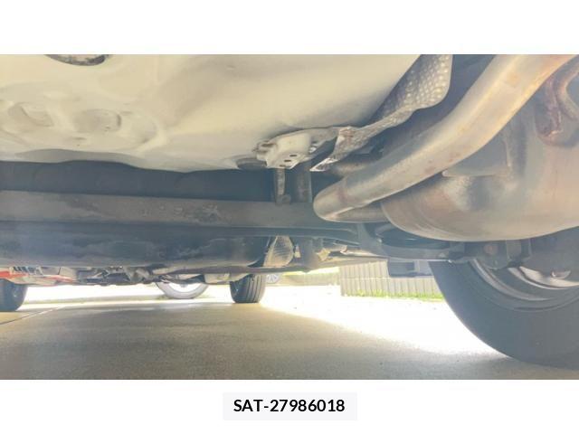 Toyota AQUA 2012-06 8334848-8