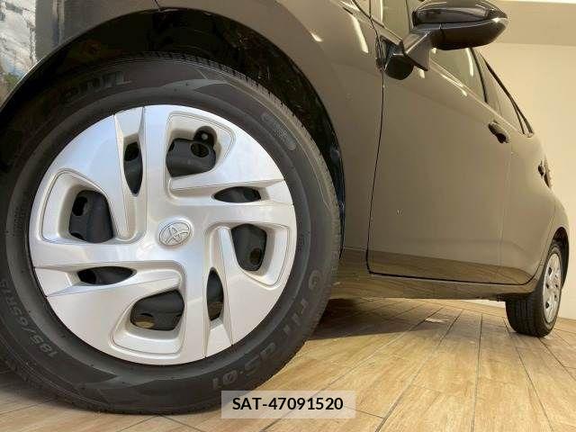 Toyota AQUA 2024-06 8334782-18