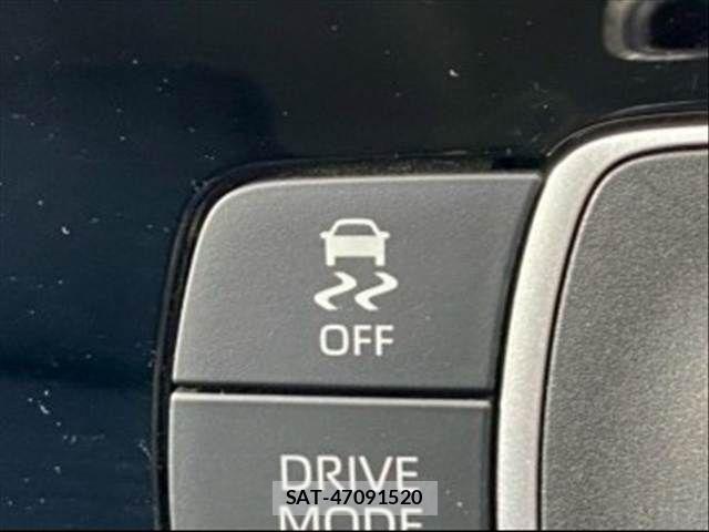 Toyota AQUA 2024-06 8334782-7