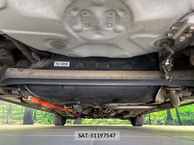 Toyota AQUA 2013-12 8334824-18