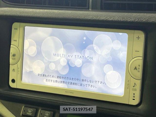 Toyota AQUA 2013-12 8334824-2