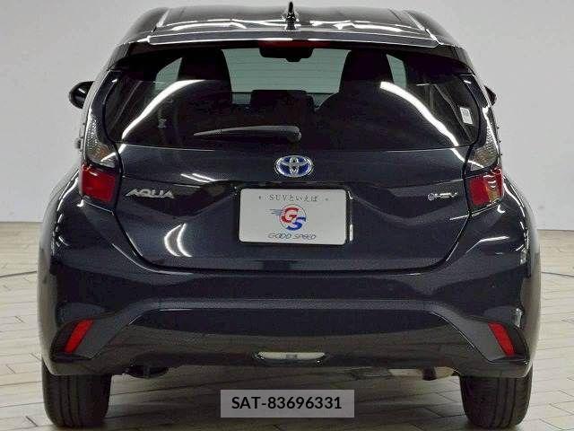 Toyota AQUA 2024-06 8334783-19