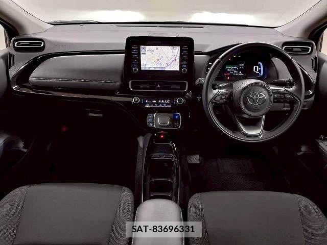 Toyota AQUA 2024-06 8334783-2