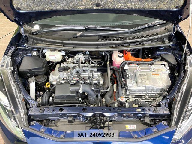 Toyota AQUA 2019-09 8334795-17