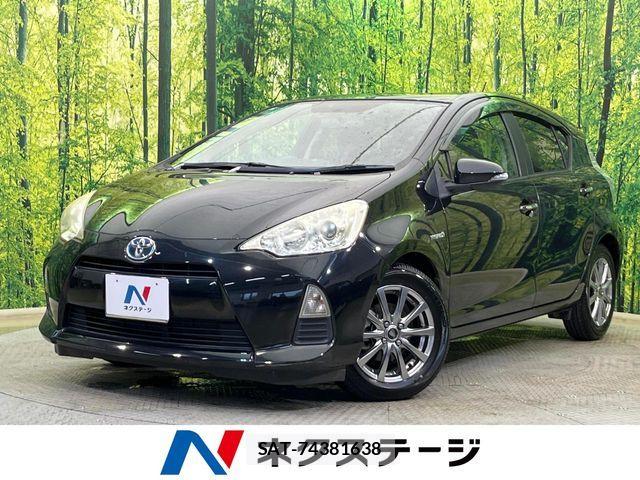 Toyota AQUA 2013-01 8334840-0