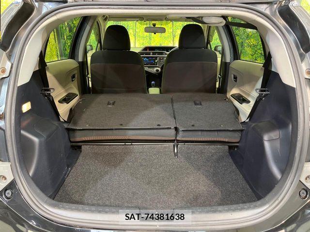 Toyota AQUA 2013-01 8334840-10