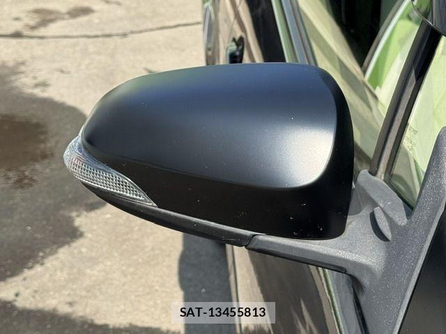 Toyota AQUA 2013-06 8334838-17