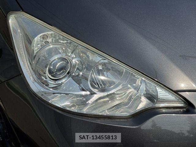 Toyota AQUA 2013-06 8334838-19