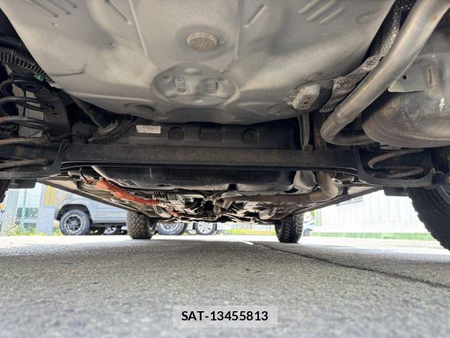 Toyota AQUA 2013-06 8334838-5
