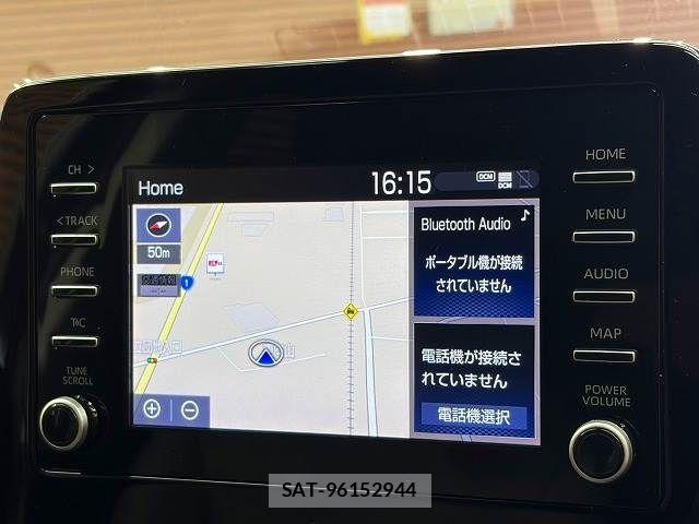 Toyota AQUA 2024-06 8334781-2