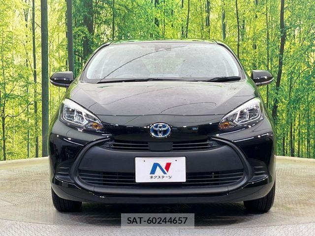 Toyota AQUA 2021-08 8334780-13
