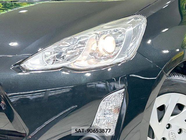 Toyota AQUA 2016-05 8334822-11