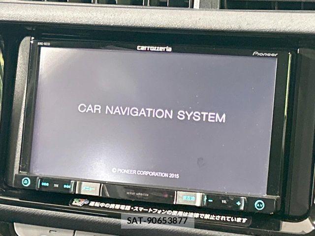 Toyota AQUA 2016-05 8334822-2