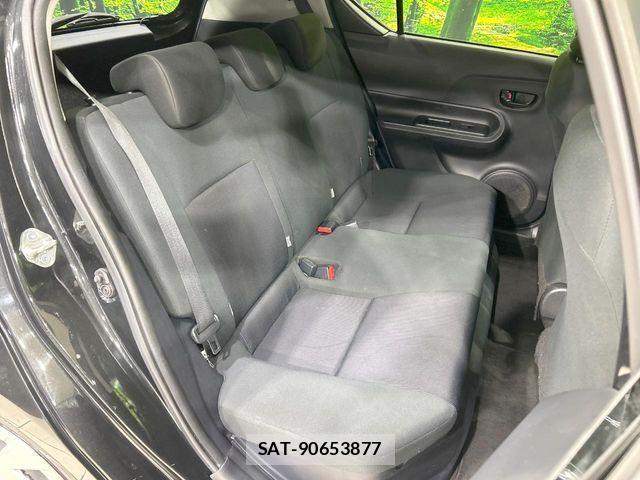 Toyota AQUA 2016-05 8334822-8