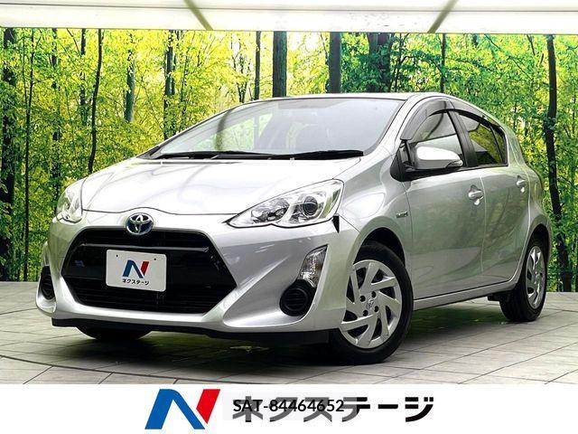 Toyota AQUA 2015-06 8334816-0