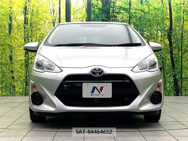 Toyota AQUA 2015-06 8334816-12