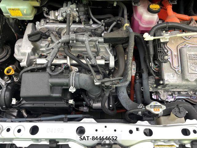 Toyota AQUA 2015-06 8334816-16