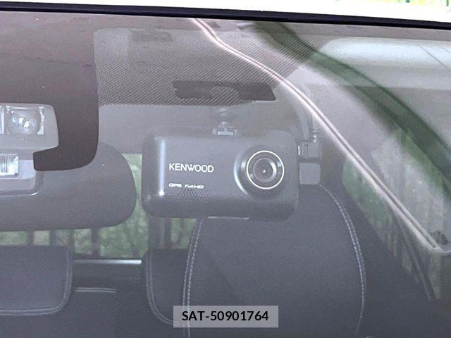 Toyota AQUA 2016-05 8334825-5