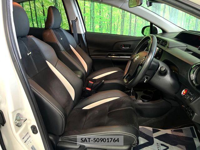 Toyota AQUA 2016-05 8334825-8
