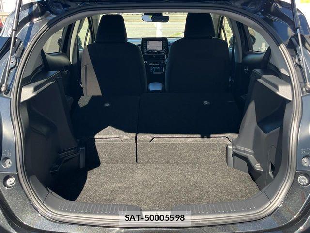 Toyota AQUA 2024-06 8334776-9