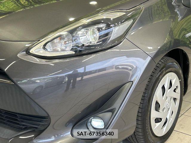 Toyota AQUA 2018-01 8334811-11