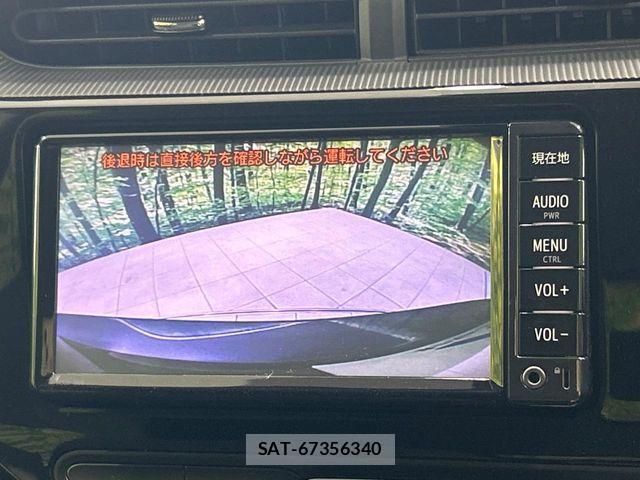 Toyota AQUA 2018-01 8334811-2