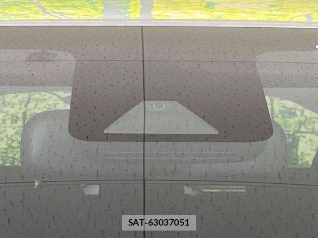 Toyota AQUA 2022-11 8334767-2