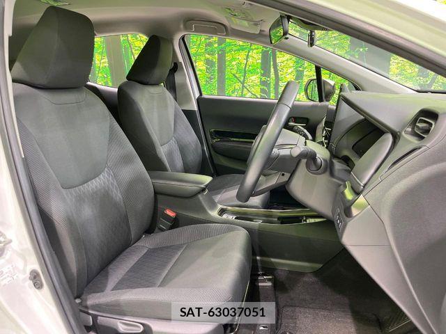 Toyota AQUA 2022-11 8334767-7