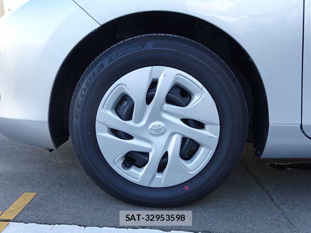 Toyota AQUA 2022-03 8334779-19