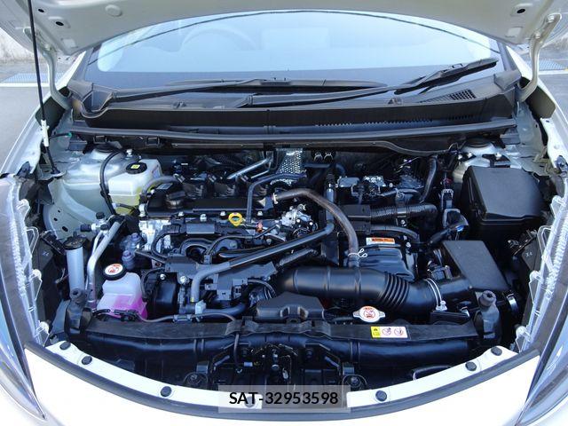 Toyota AQUA 2022-03 8334779-3