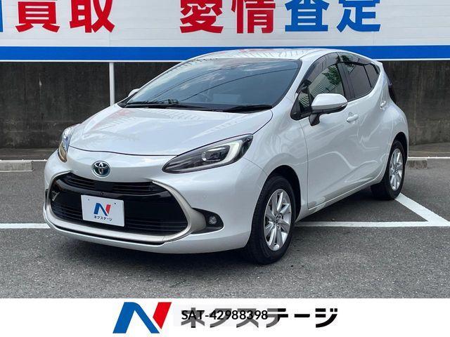 Toyota AQUA 2022-03 8334792-0