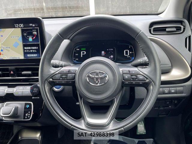 Toyota AQUA 2022-03 8334792-10