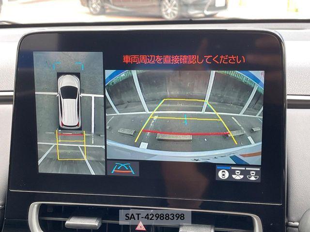 Toyota AQUA 2022-03 8334792-3