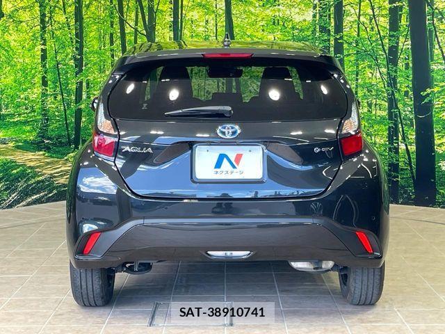 Toyota AQUA 2024-06 8334777-15