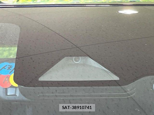 Toyota AQUA 2024-06 8334777-5