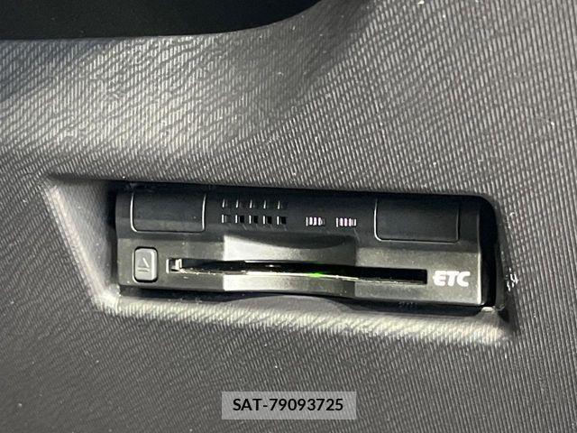 Toyota AQUA 2015-02 8334801-5