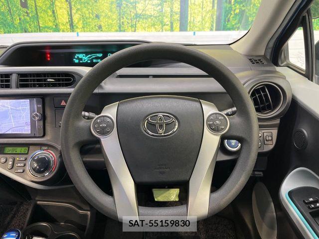 Toyota AQUA 2012-12 8334839-10