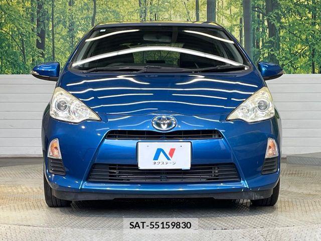 Toyota AQUA 2012-12 8334839-13