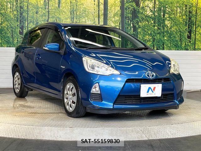 Toyota AQUA 2012-12 8334839-15