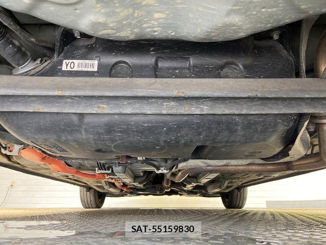 Toyota AQUA 2012-12 8334839-18