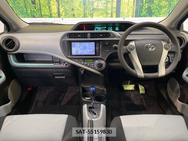 Toyota AQUA 2012-12 8334839-1
