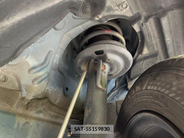 Toyota AQUA 2012-12 8334839-19