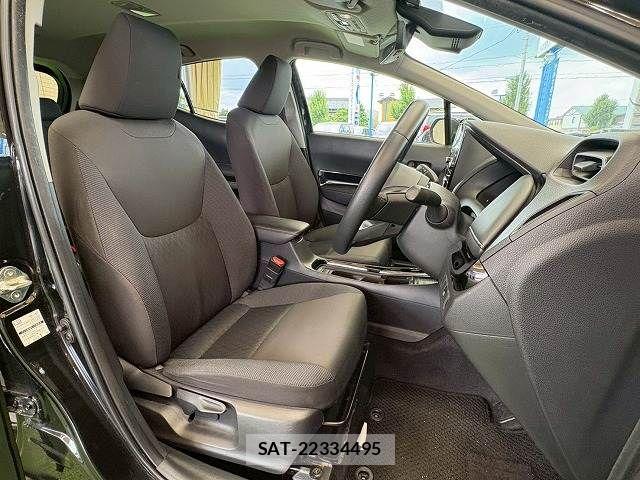 Toyota AQUA 2024-06 8334785-9