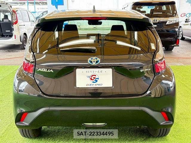 Toyota AQUA 2024-06 8334785-16