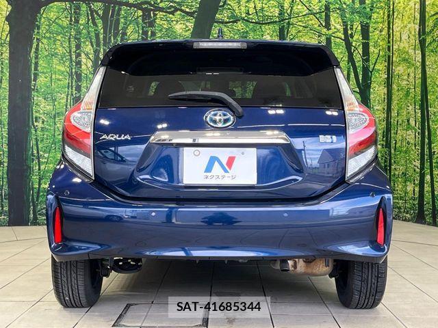 Toyota AQUA 2018-11 8334830-14