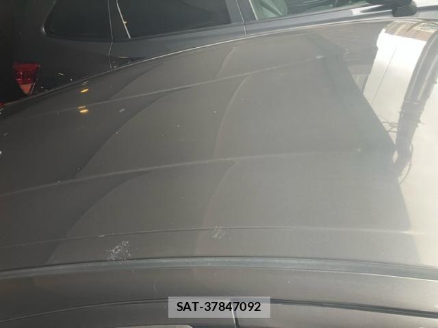 Toyota AQUA 2018-04 8334835-6
